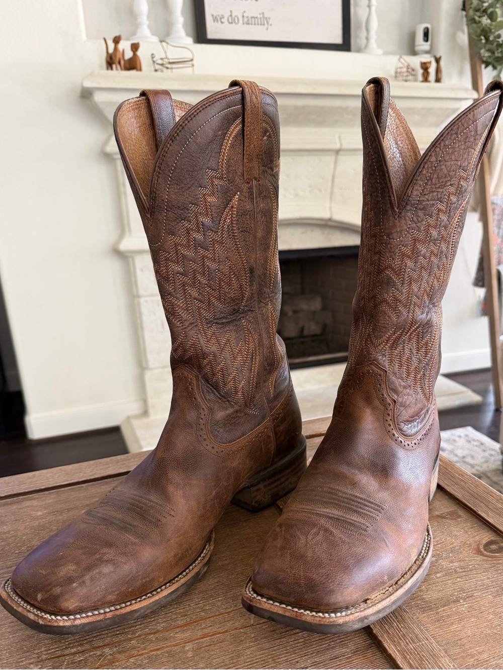Ariat Leather Western Cowboy Boots